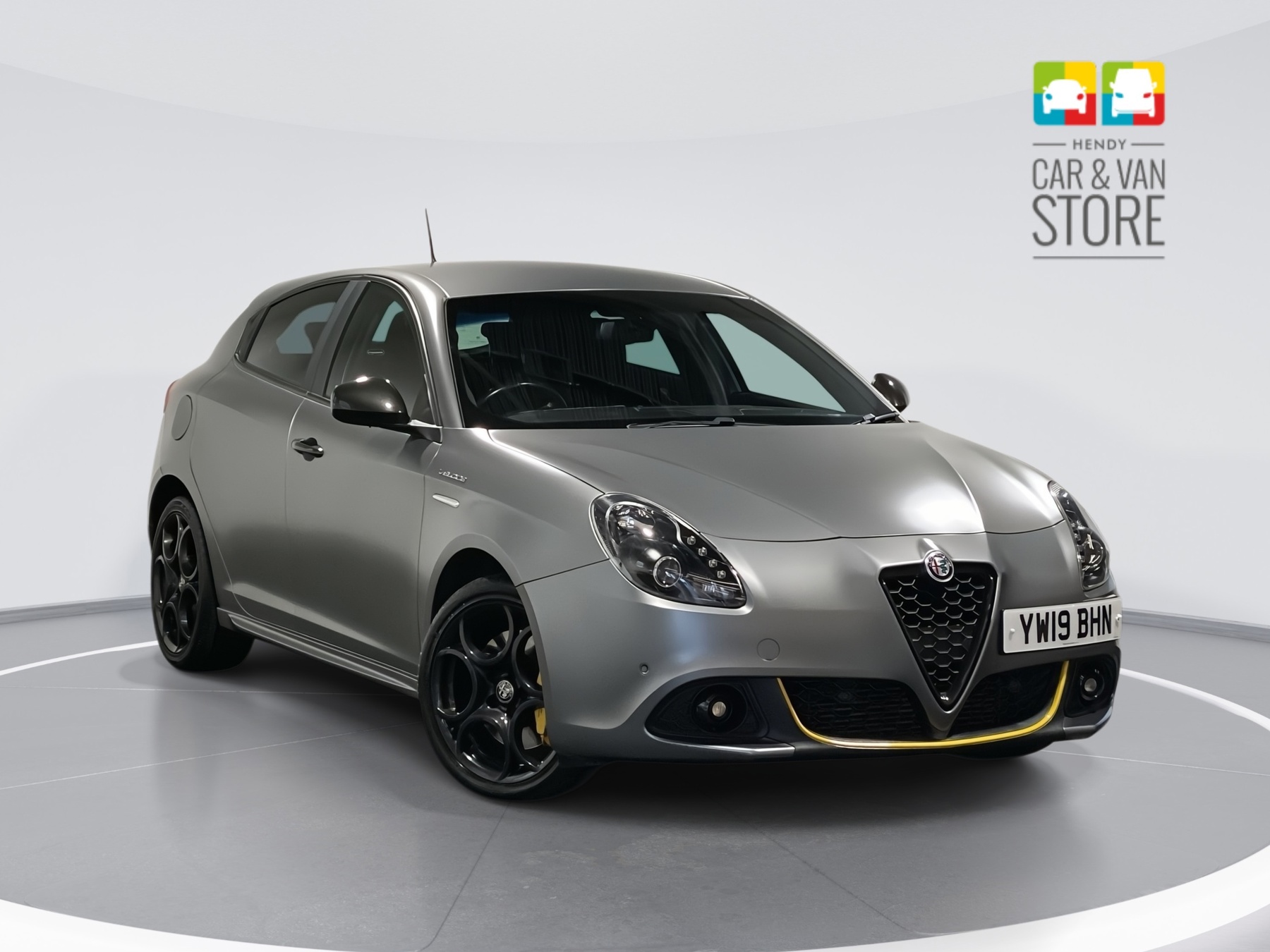 Main listing image - Alfa Romeo Giulietta