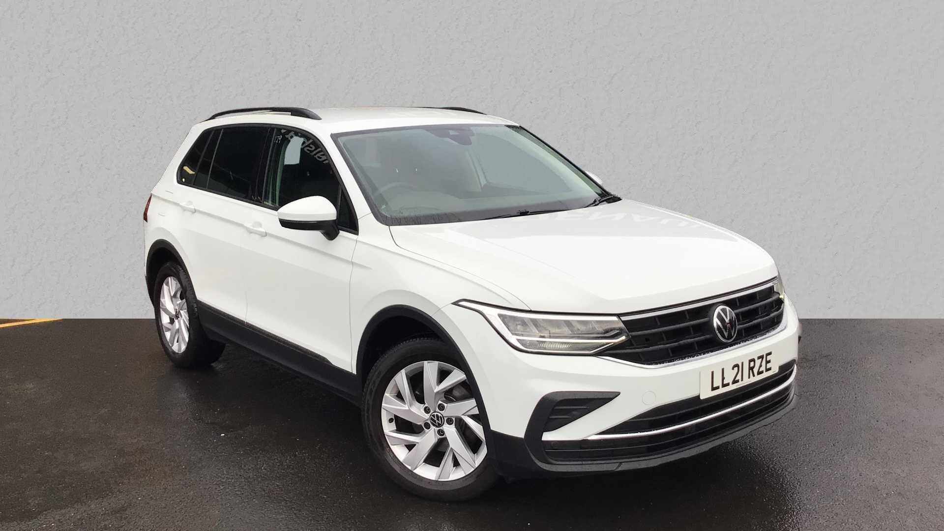 Main listing image - Volkswagen Tiguan