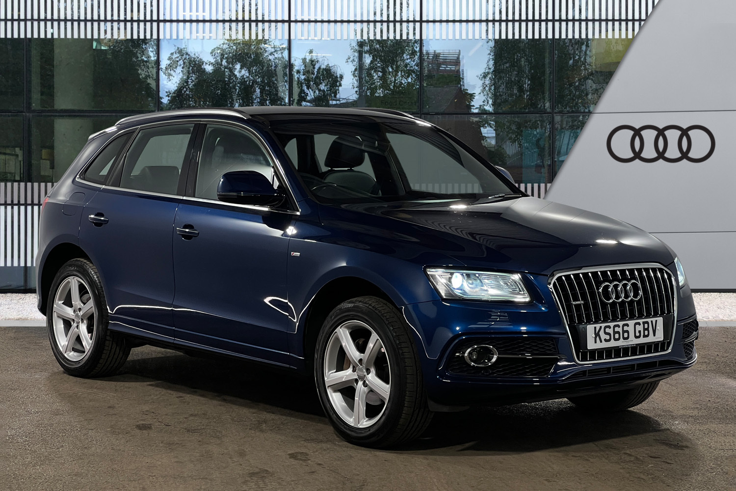 Main listing image - Audi Q5