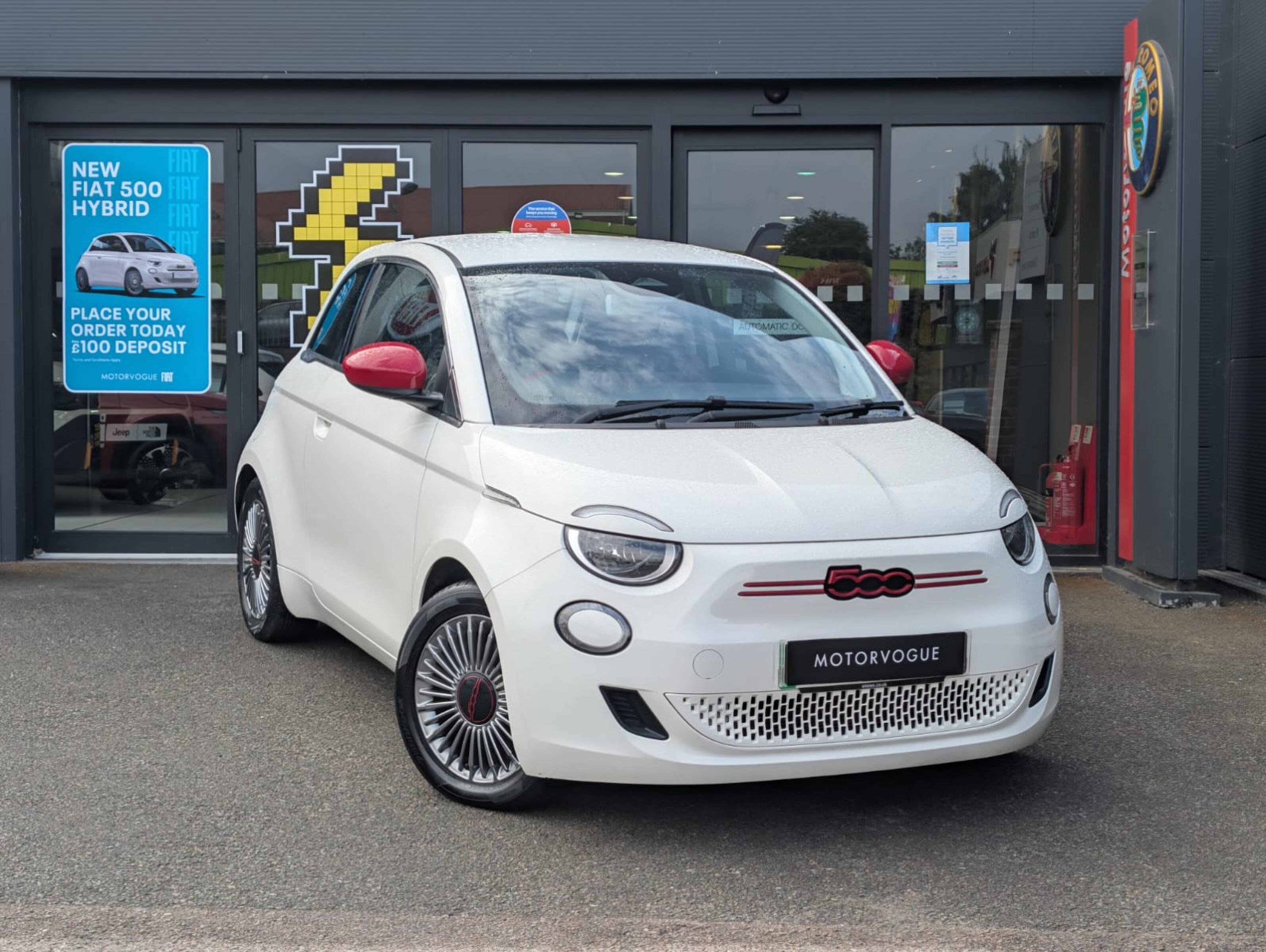 Main listing image - Fiat 500