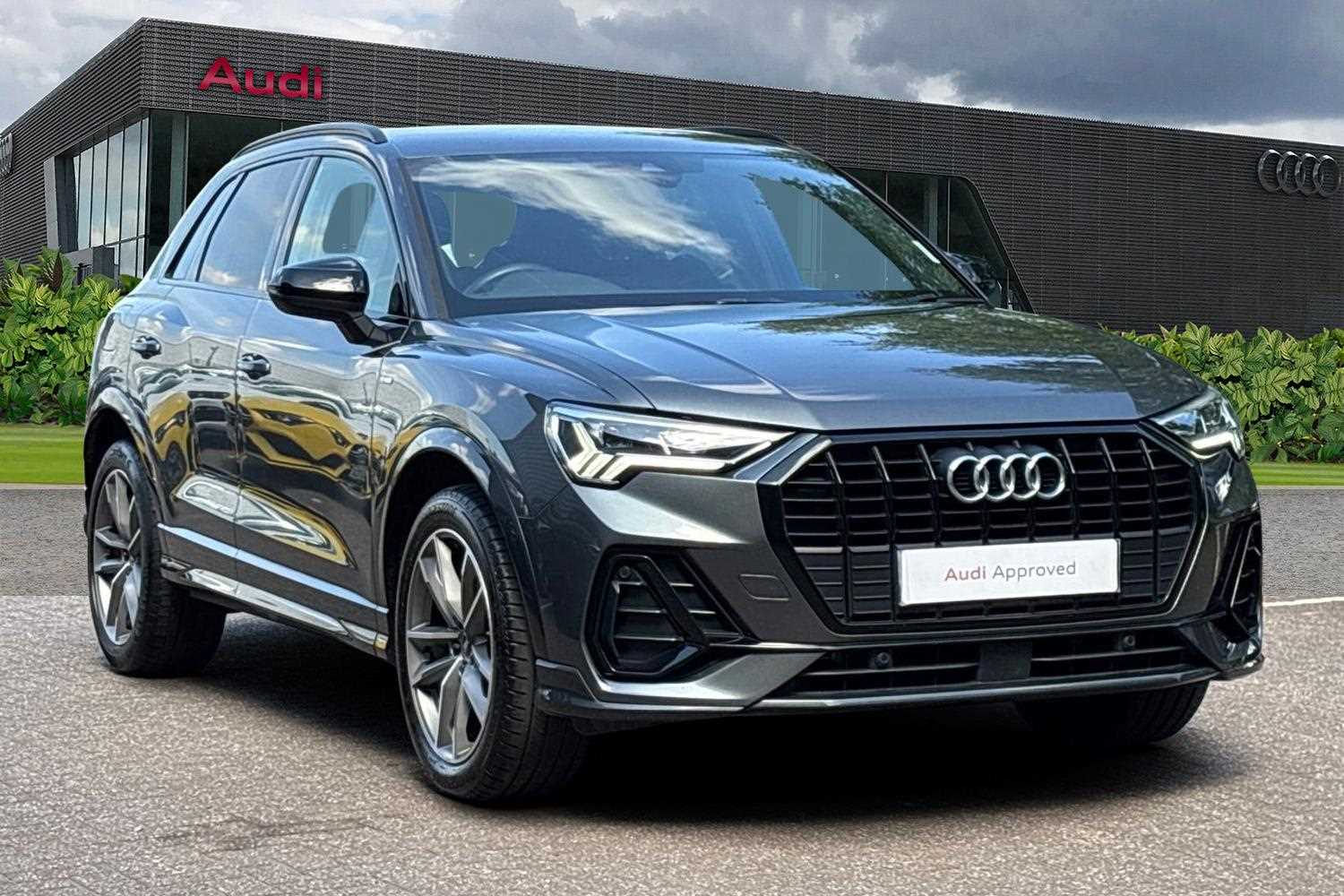 Main listing image - Audi Q3