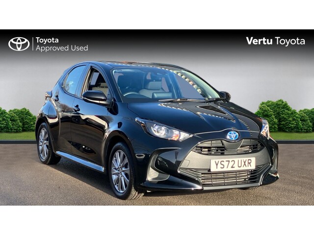 Main listing image - Toyota Yaris