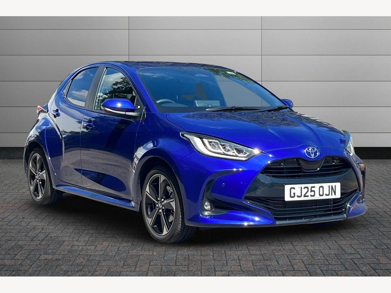 Main listing image - Toyota Yaris