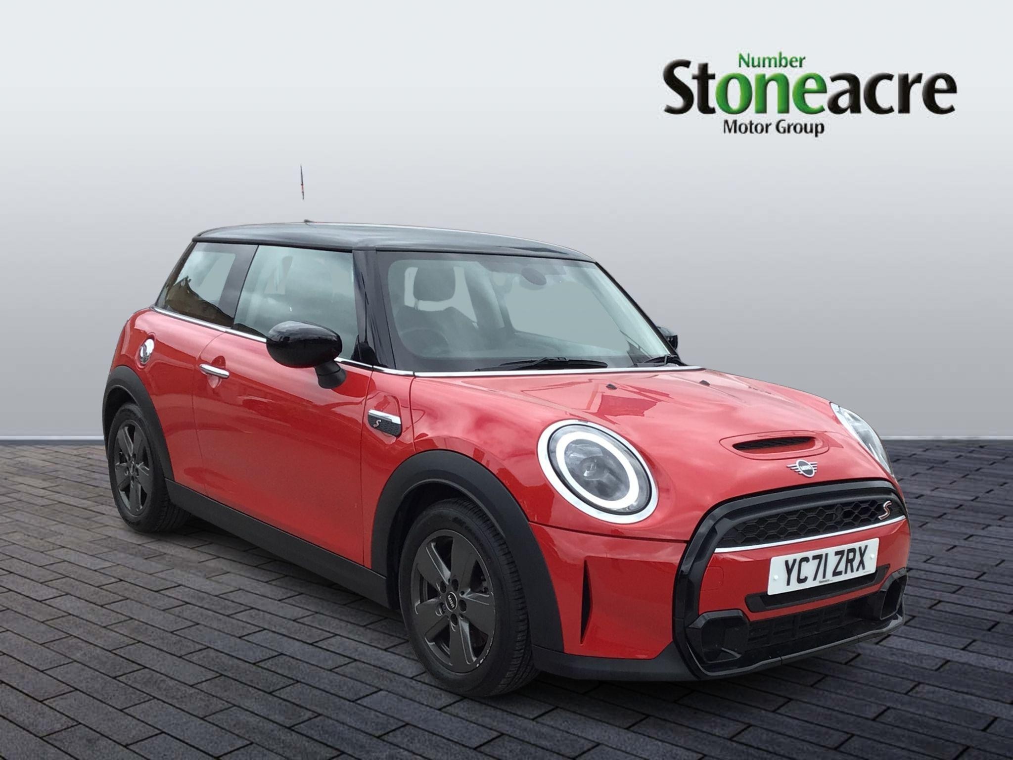 Main listing image - MINI Hatchback