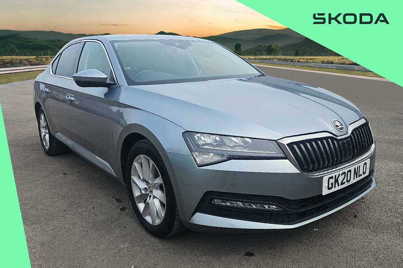 Main listing image - Skoda Superb