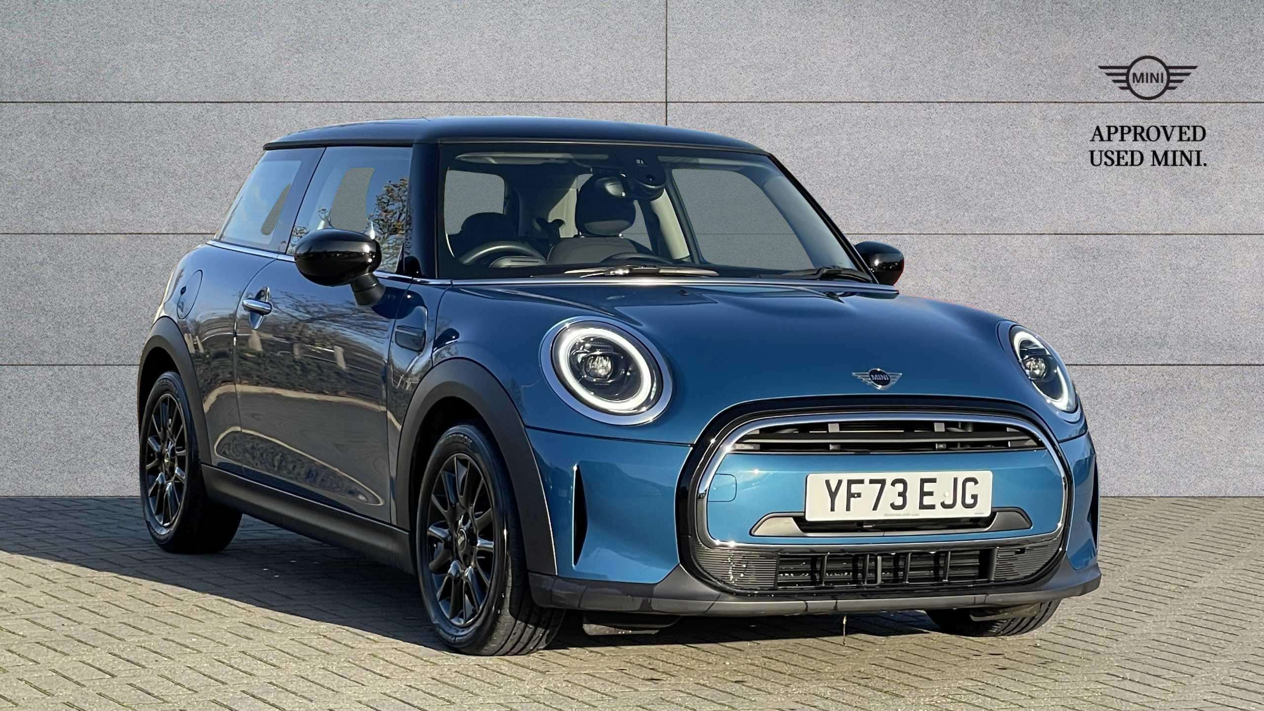 Main listing image - MINI Hatchback