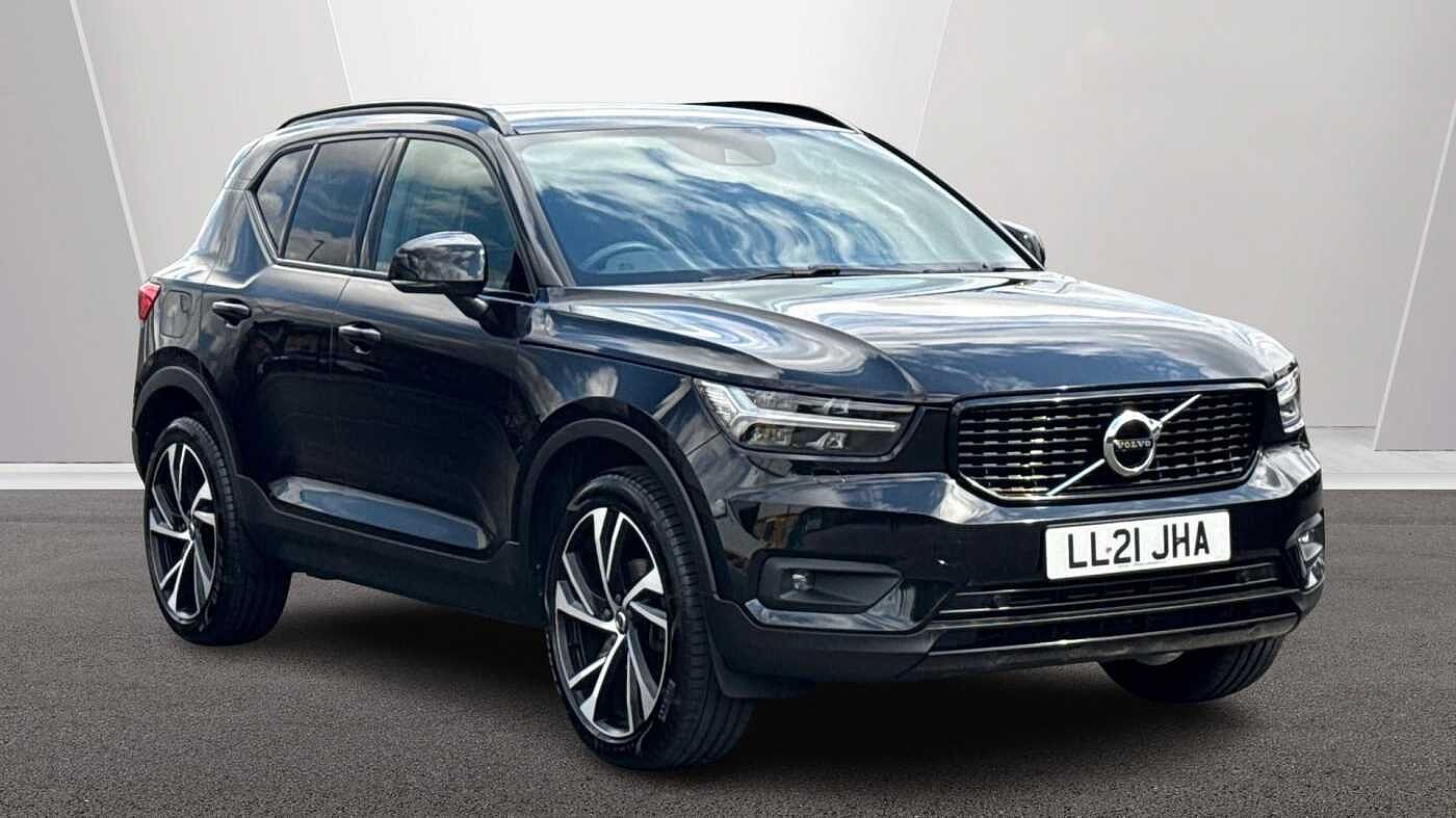 Main listing image - Volvo XC40