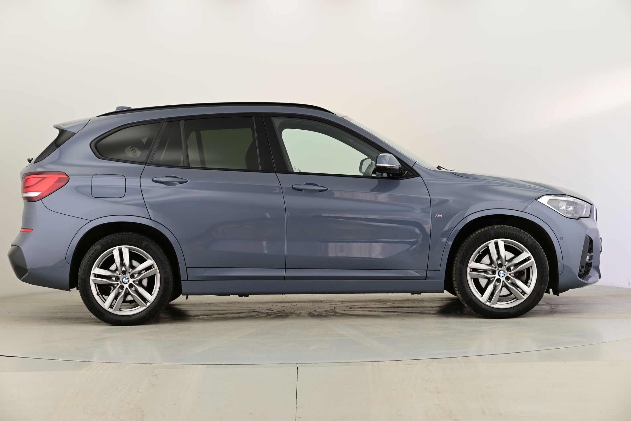 Main listing image - BMW X1