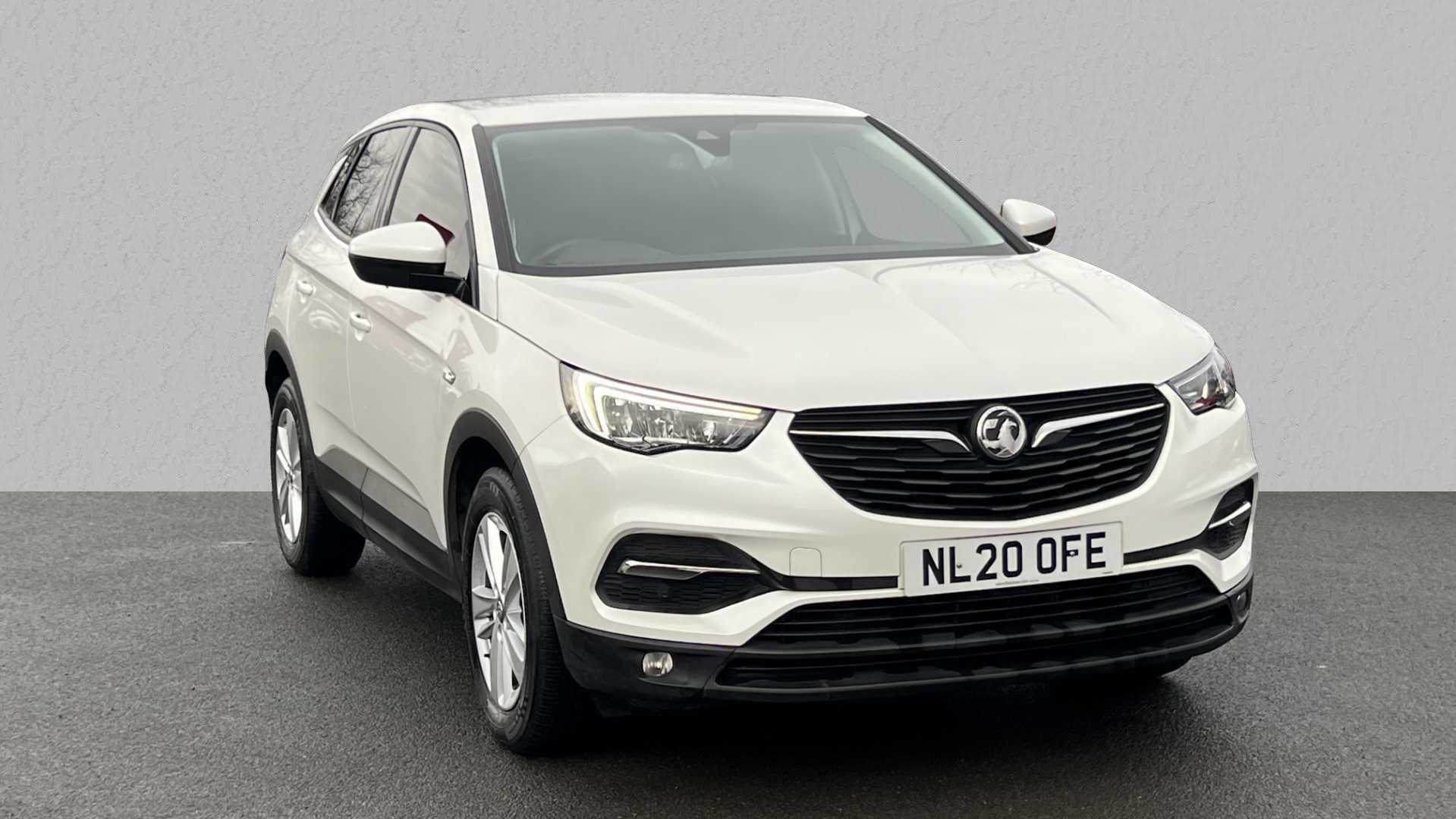 Main listing image - Vauxhall Grandland X