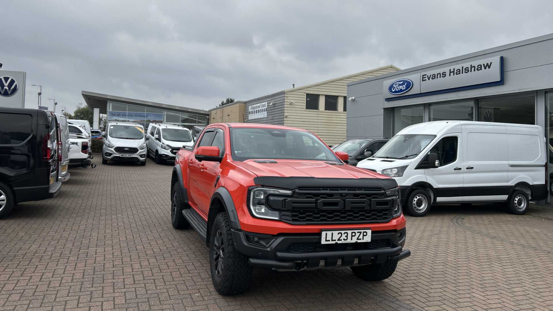 Main listing image - Ford Ranger