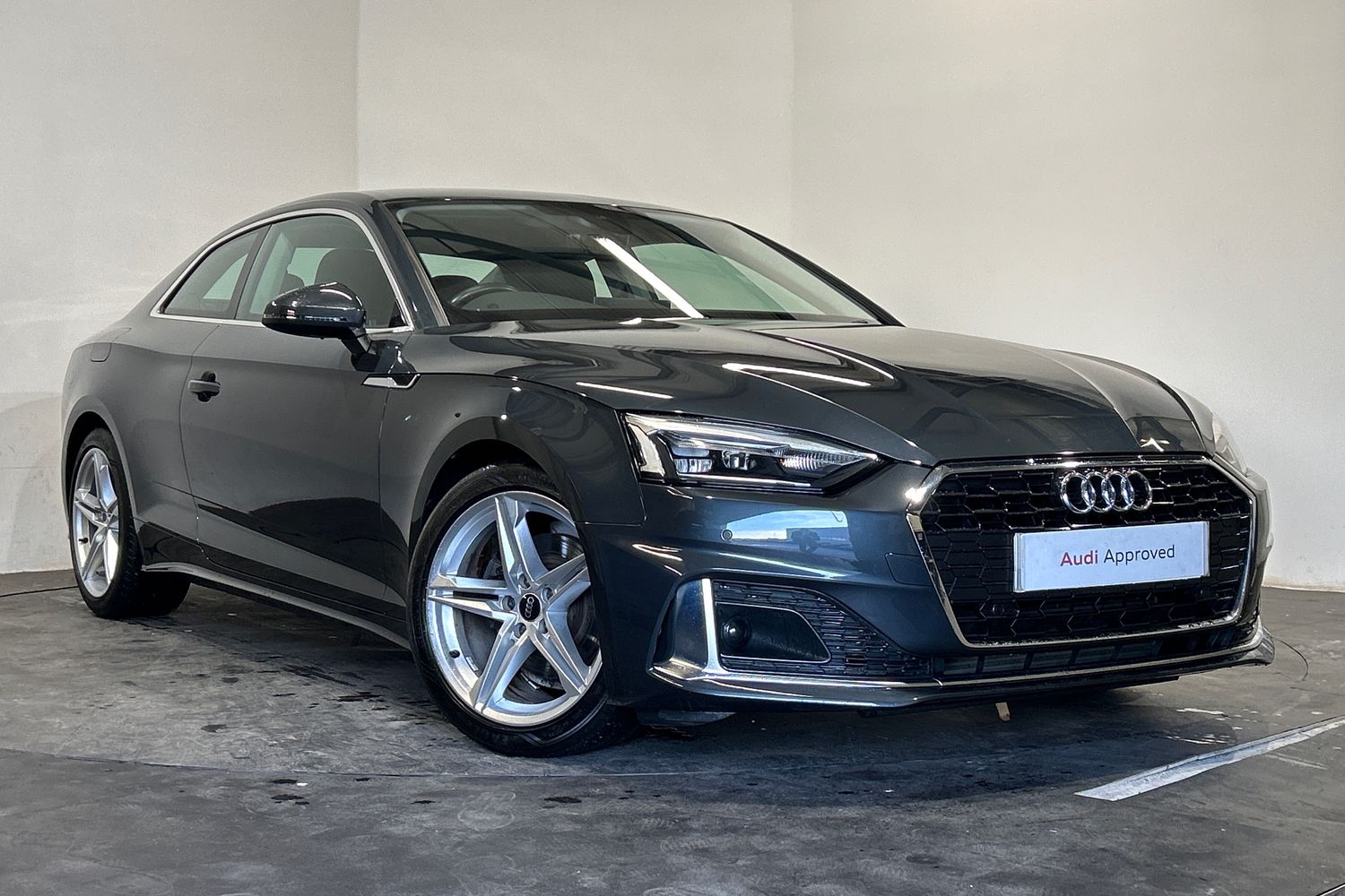 Main listing image - Audi A5