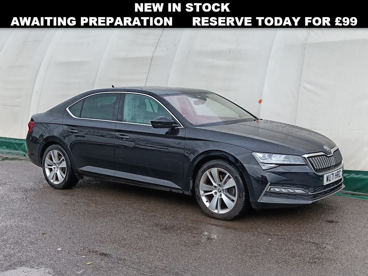 Main listing image - Skoda Superb