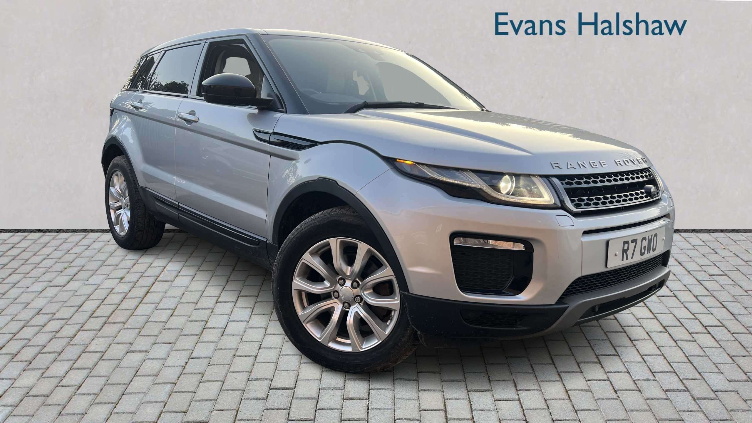 Main listing image - Land Rover Range Rover Evoque