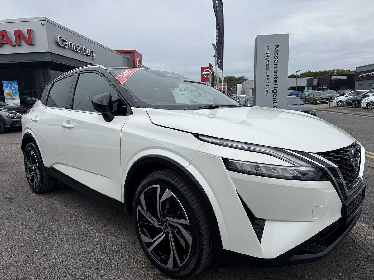 Main listing image - Nissan Qashqai