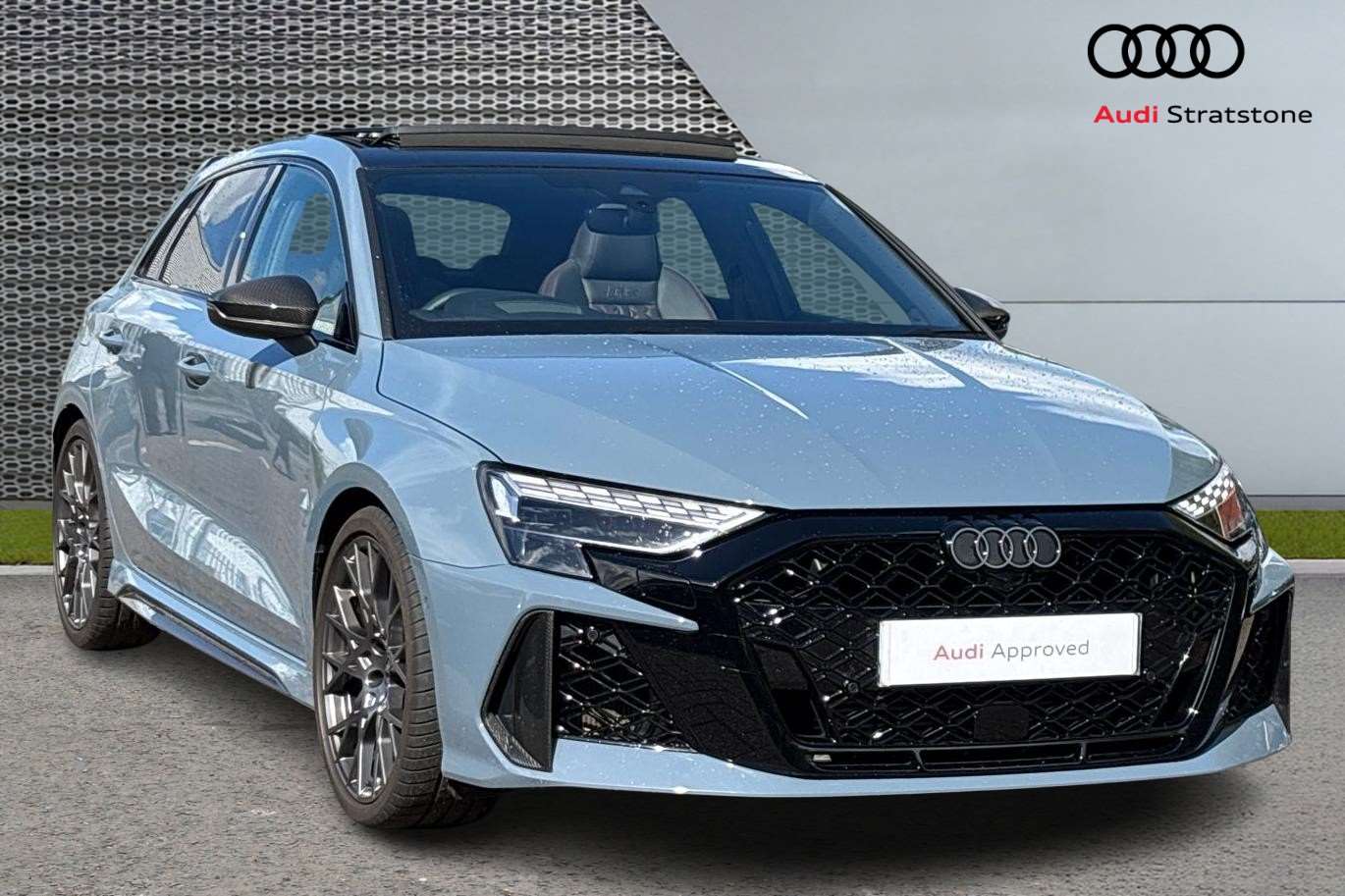 Main listing image - Audi RS3