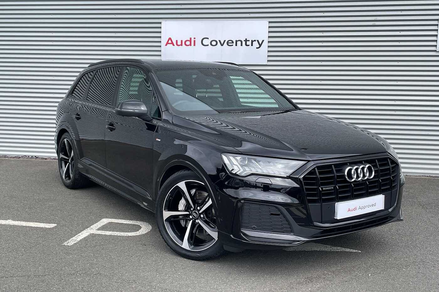 Main listing image - Audi Q7