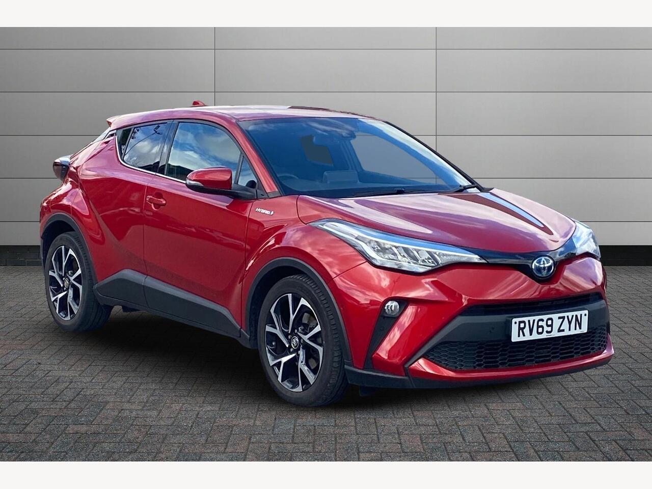 Main listing image - Toyota C-HR