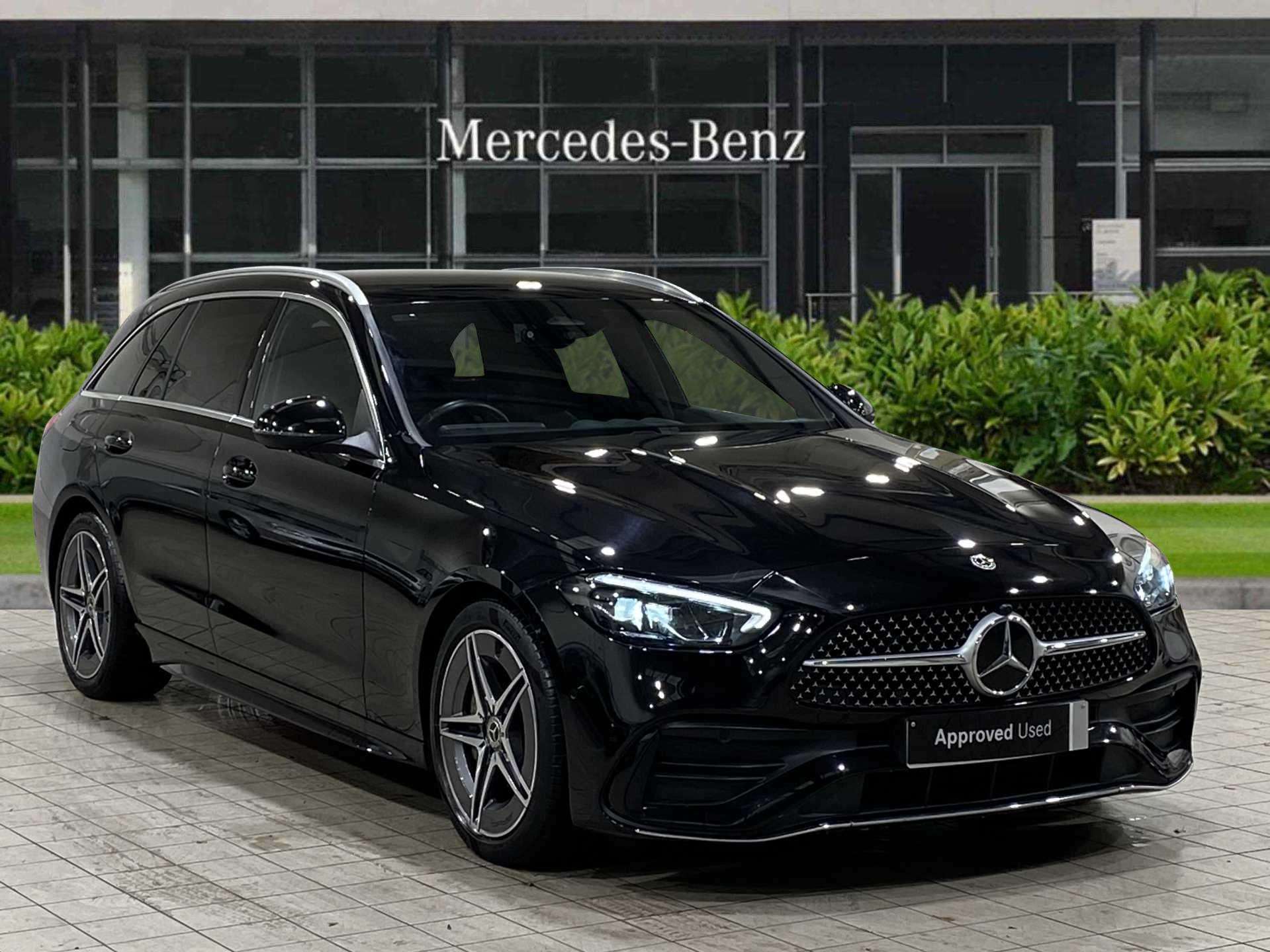Main listing image - Mercedes-Benz C-Class Estate