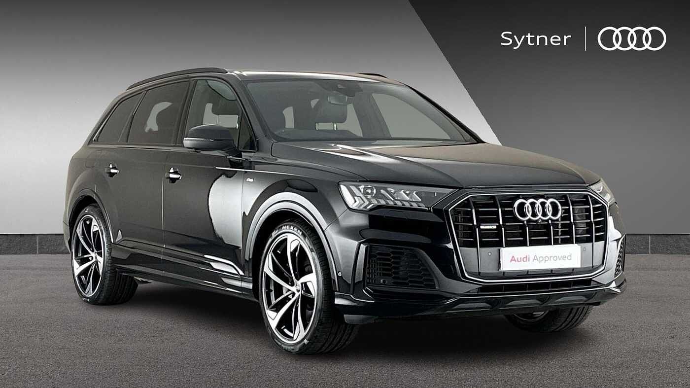 Main listing image - Audi Q7