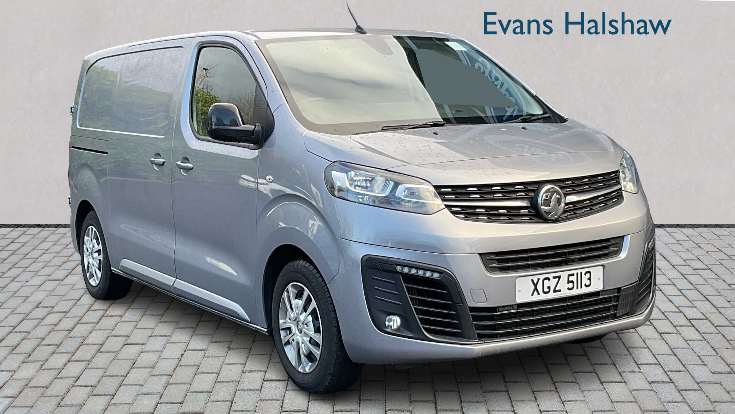 Main listing image - Vauxhall Vivaro