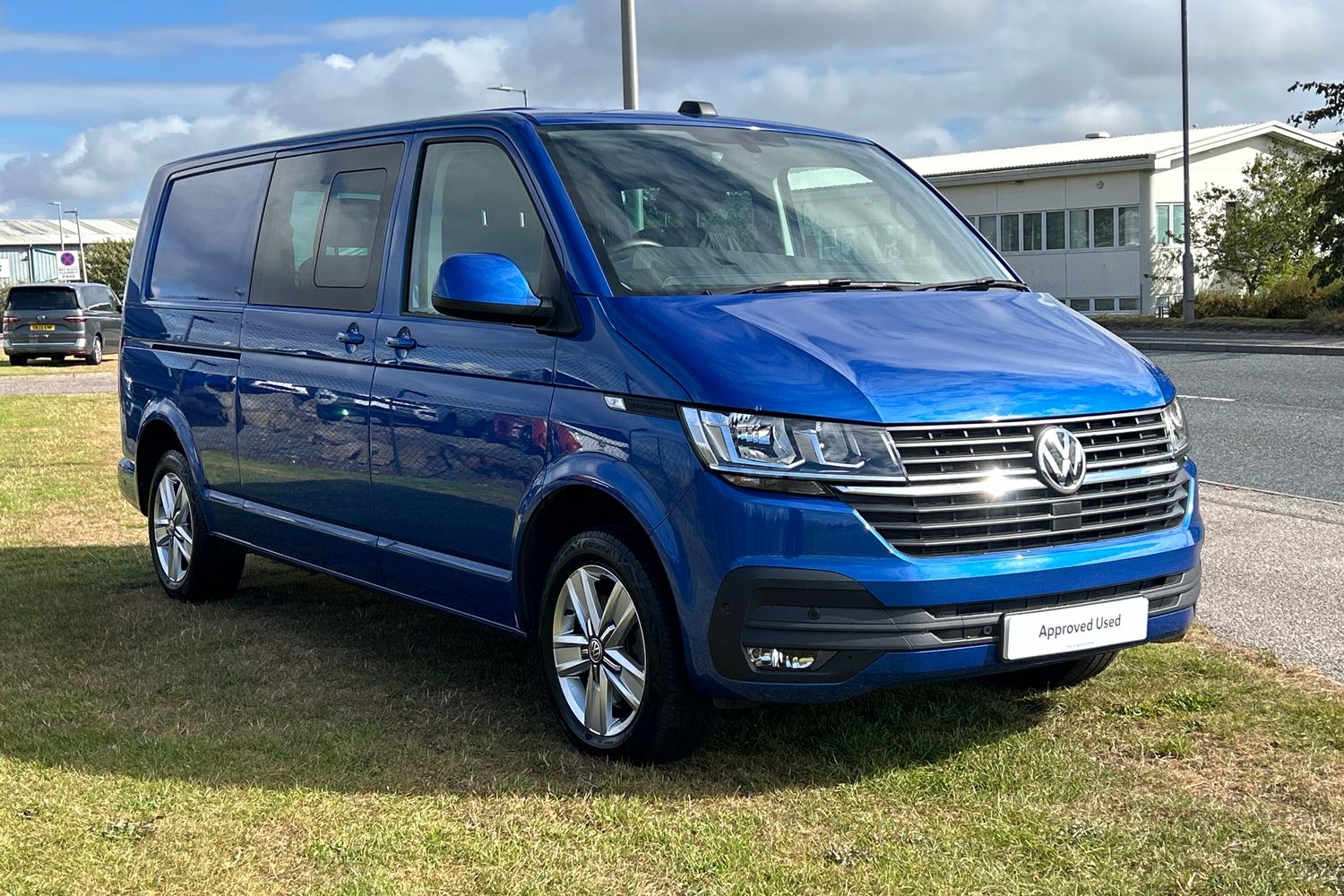 Main listing image - Volkswagen Transporter
