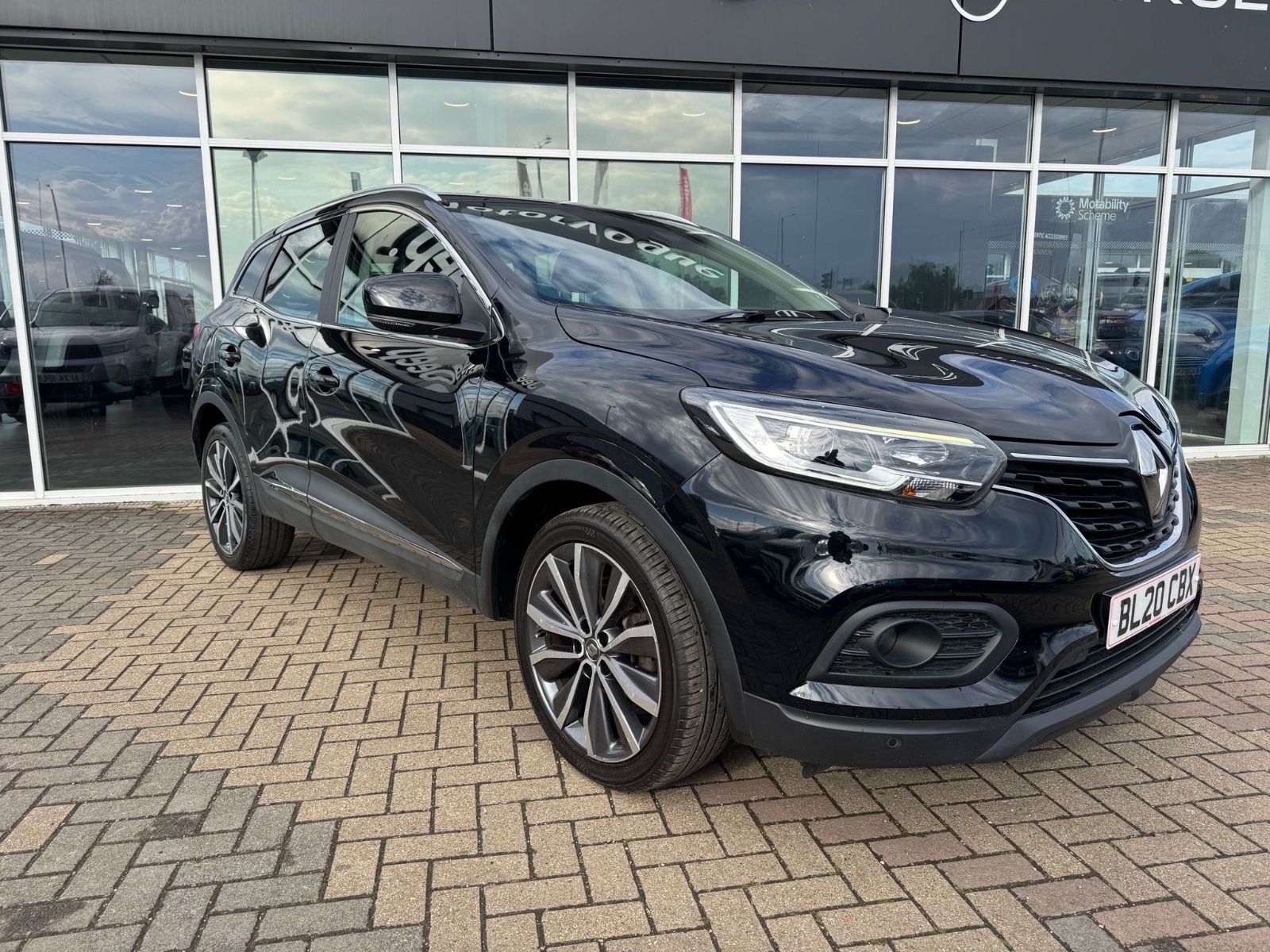 Main listing image - Renault Kadjar