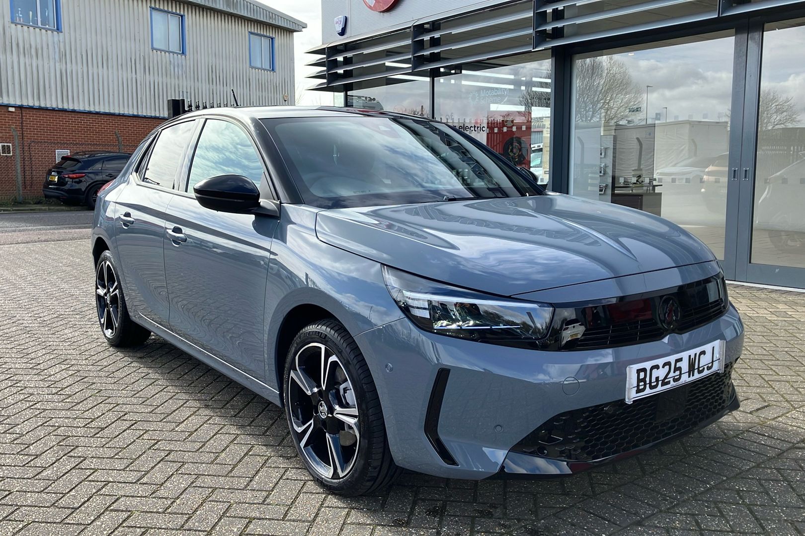 Main listing image - Vauxhall Corsa