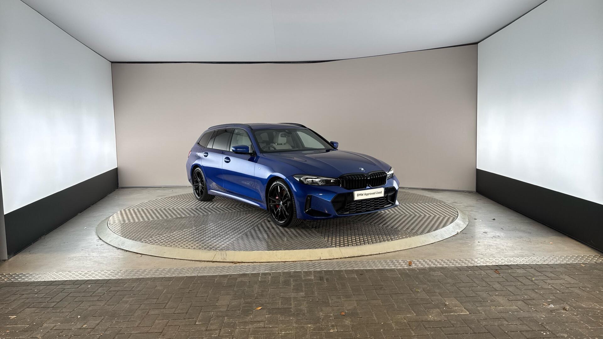 Main listing image - BMW 3 Series