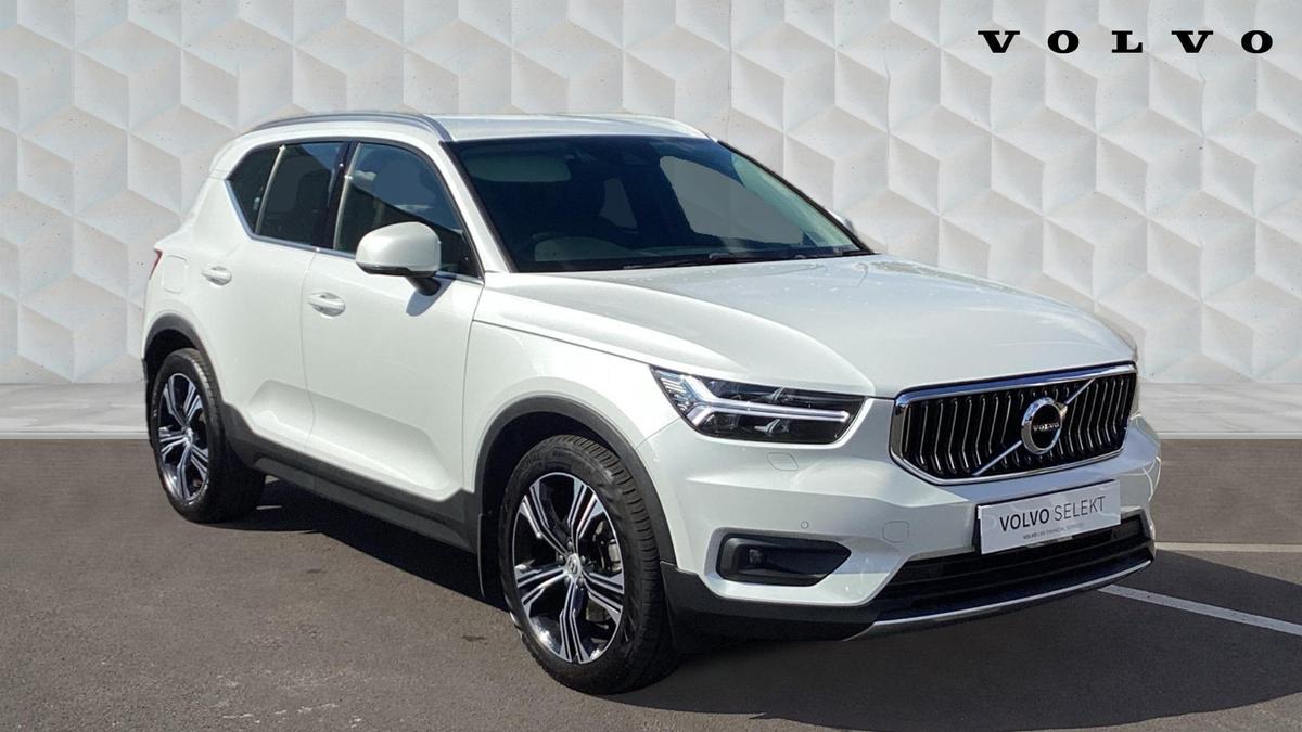 Main listing image - Volvo XC40