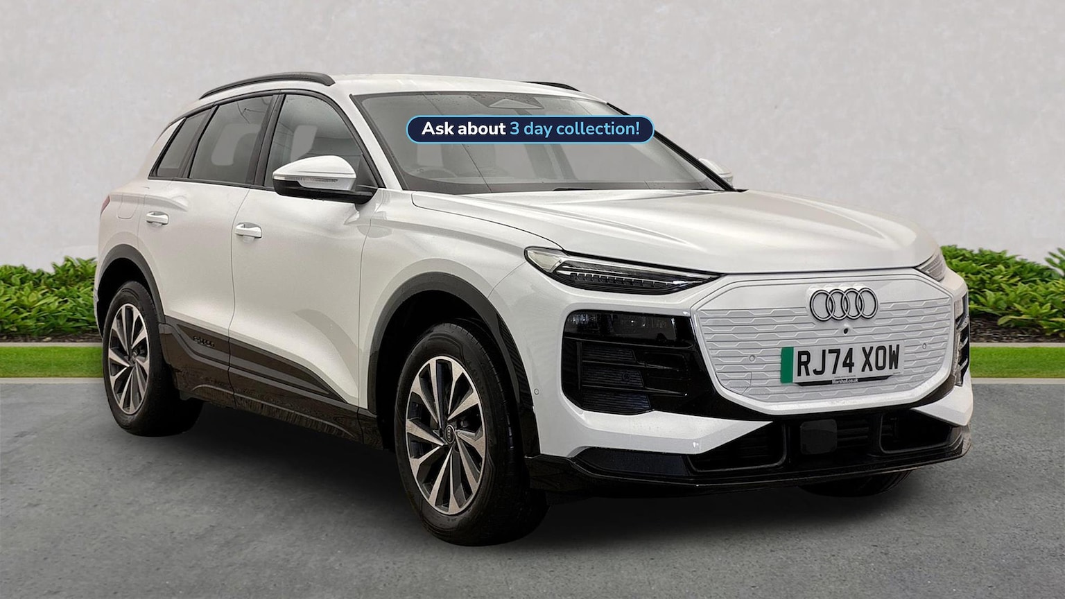Main listing image - Audi Q6