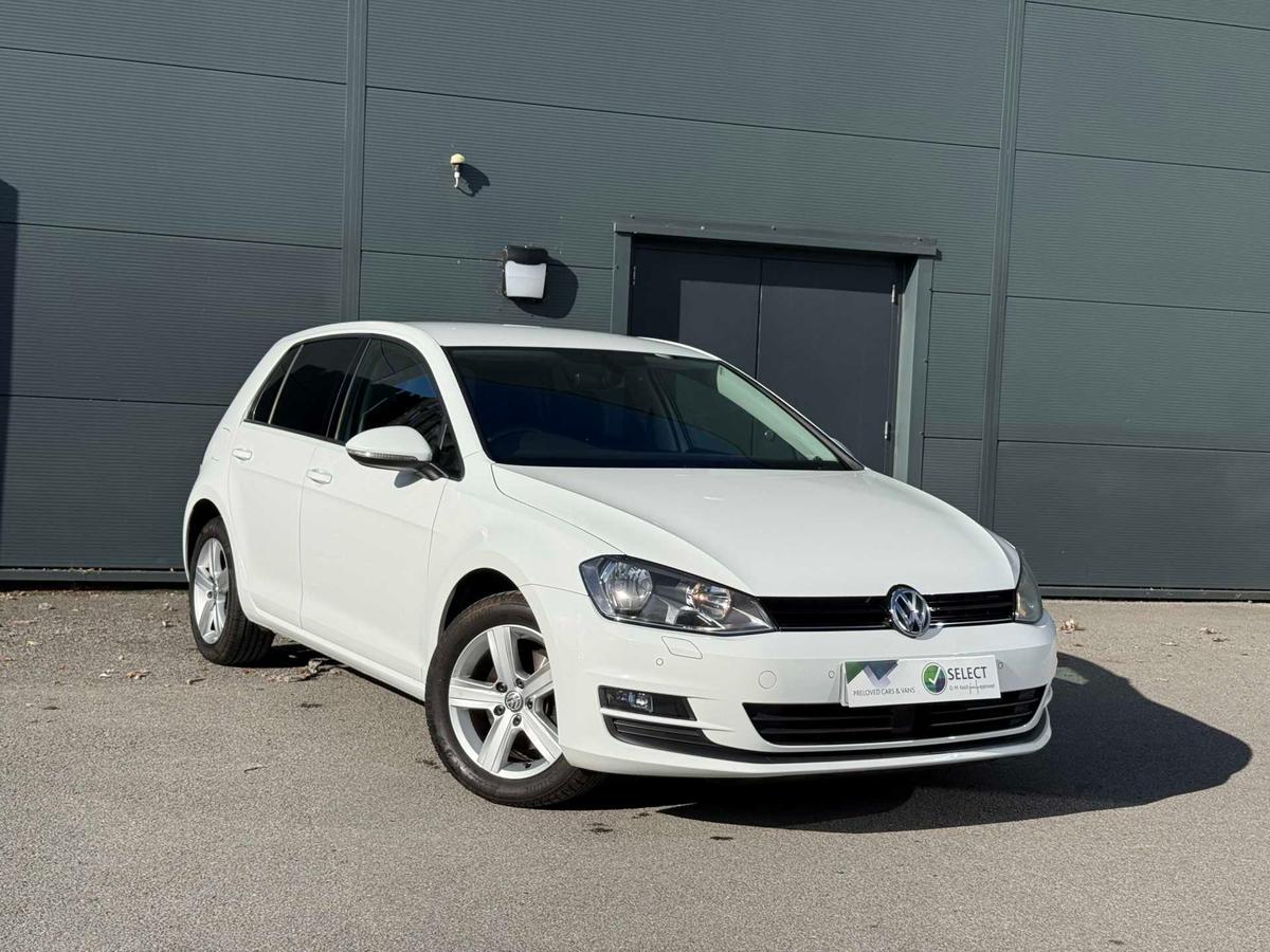 Main listing image - Volkswagen Golf