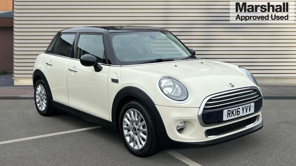 Main listing image - MINI Hatchback 5dr