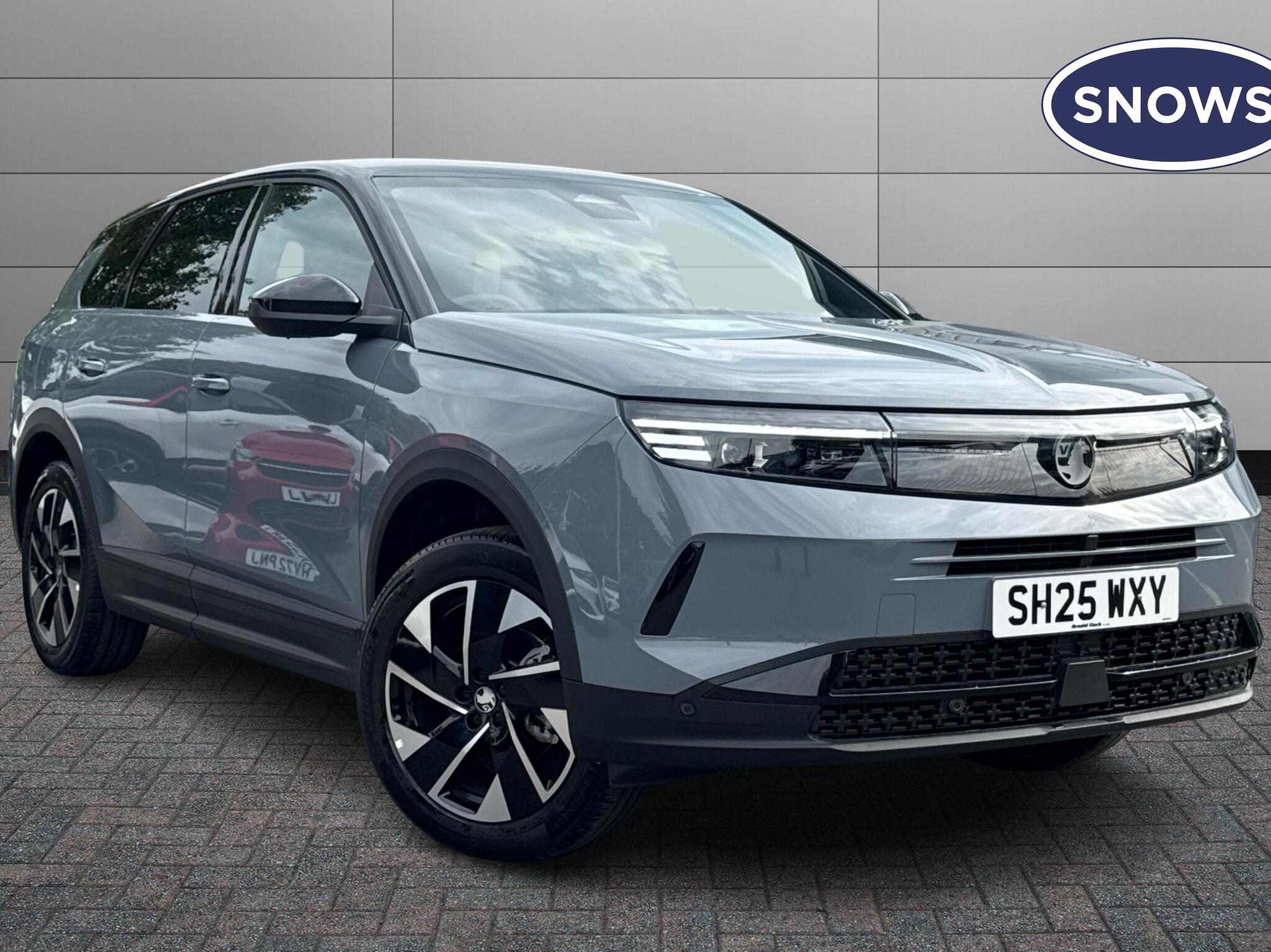 Main listing image - Vauxhall Grandland