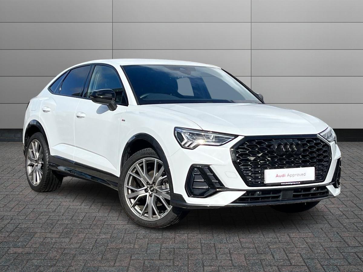 Main listing image - Audi Q3