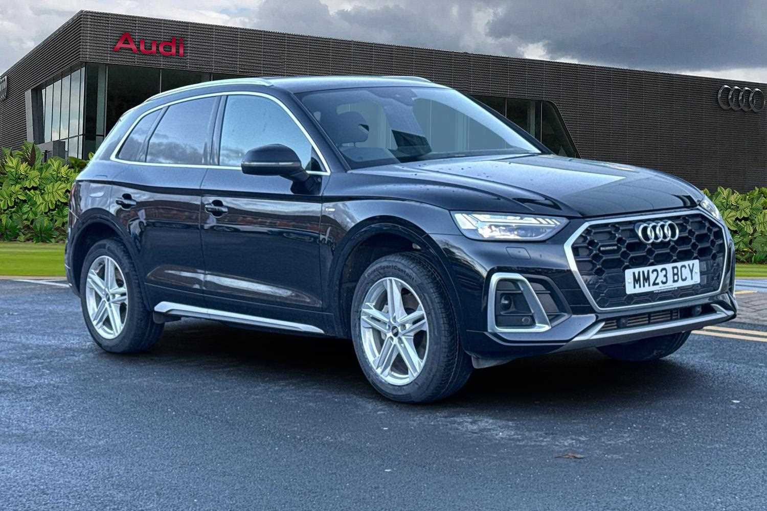 Main listing image - Audi Q5