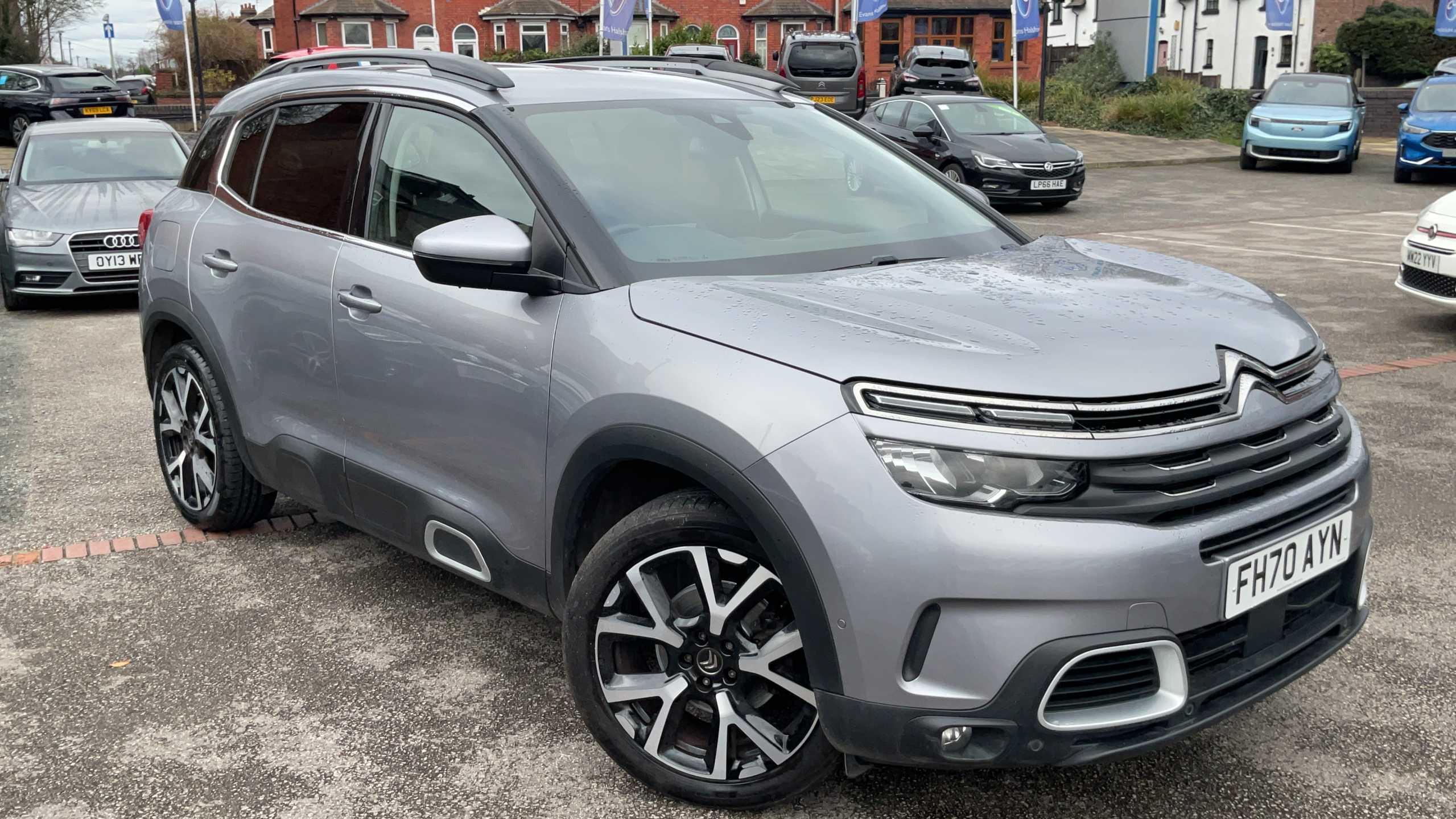Main listing image - Citroen C5 Aircross