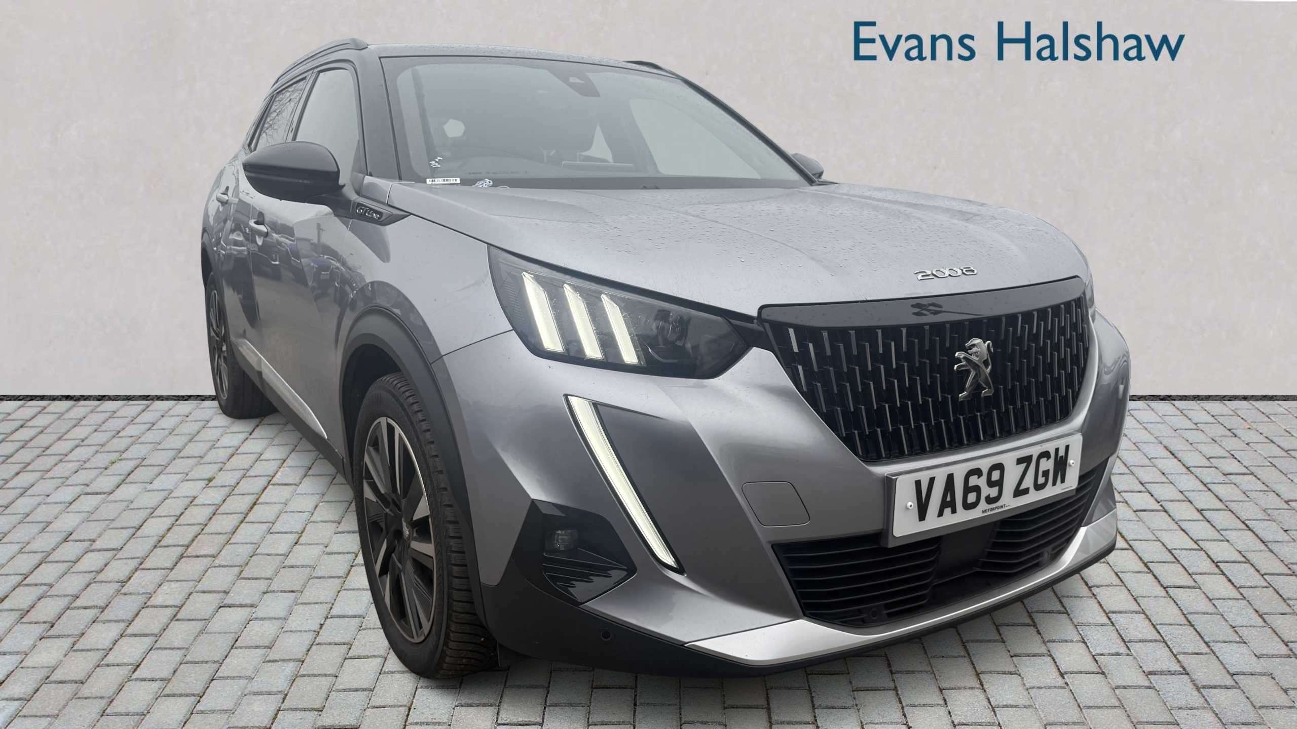 Main listing image - Peugeot 2008