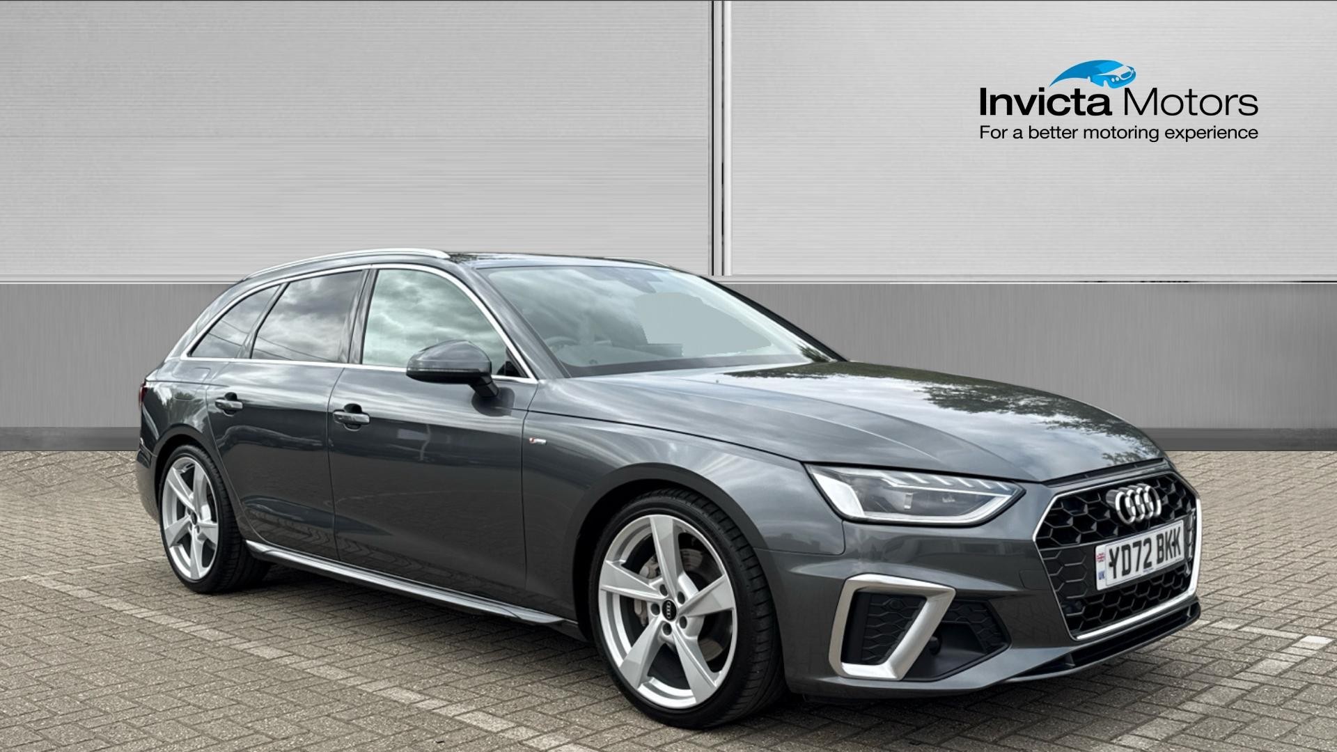 Main listing image - Audi A4