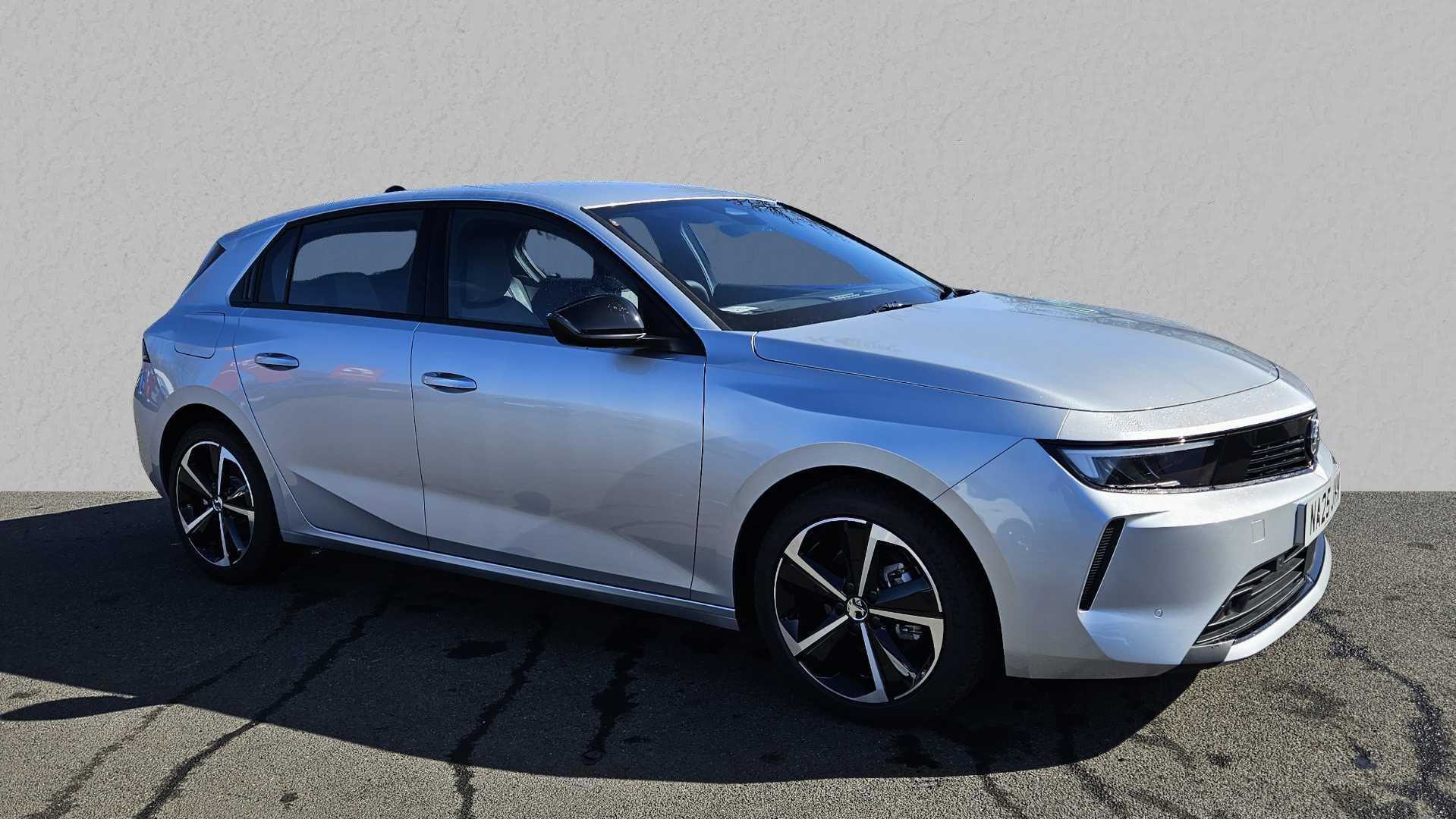 Main listing image - Vauxhall Astra