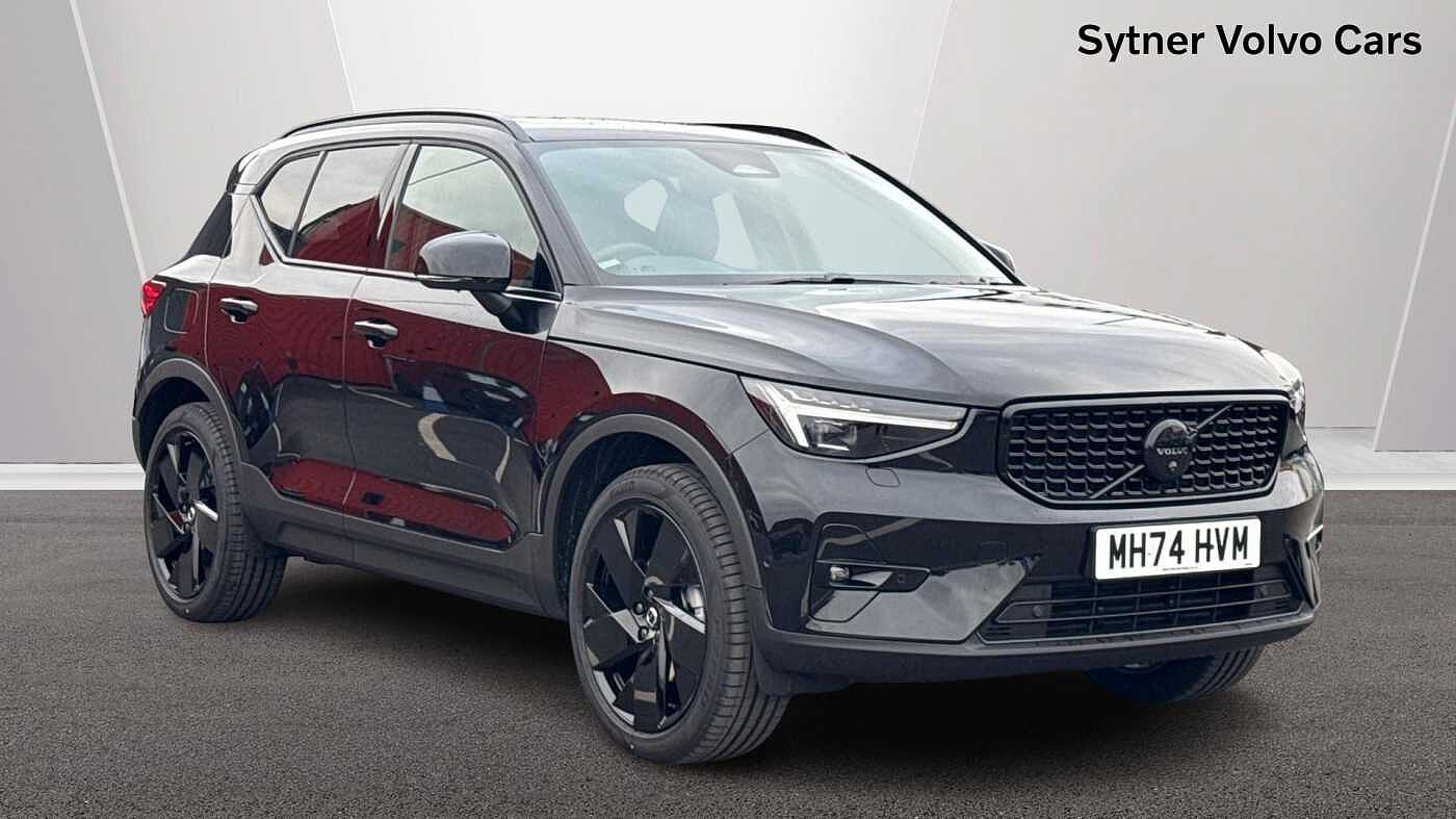 Main listing image - Volvo XC40