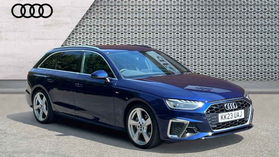 Main listing image - Audi A4