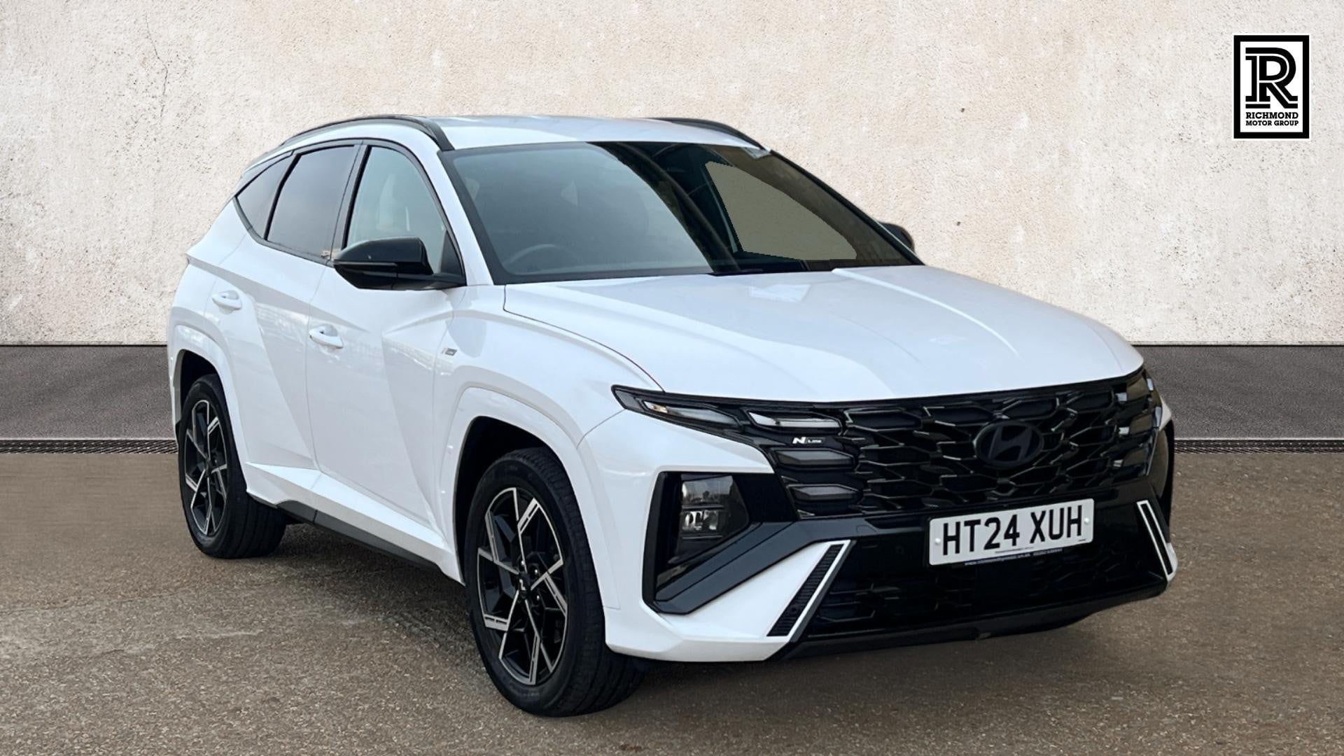 Main listing image - Hyundai Tucson