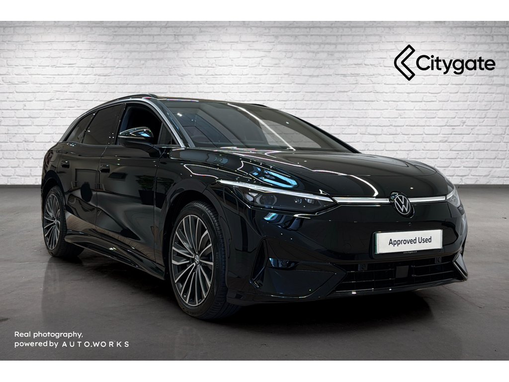 Main listing image - Volkswagen ID.7