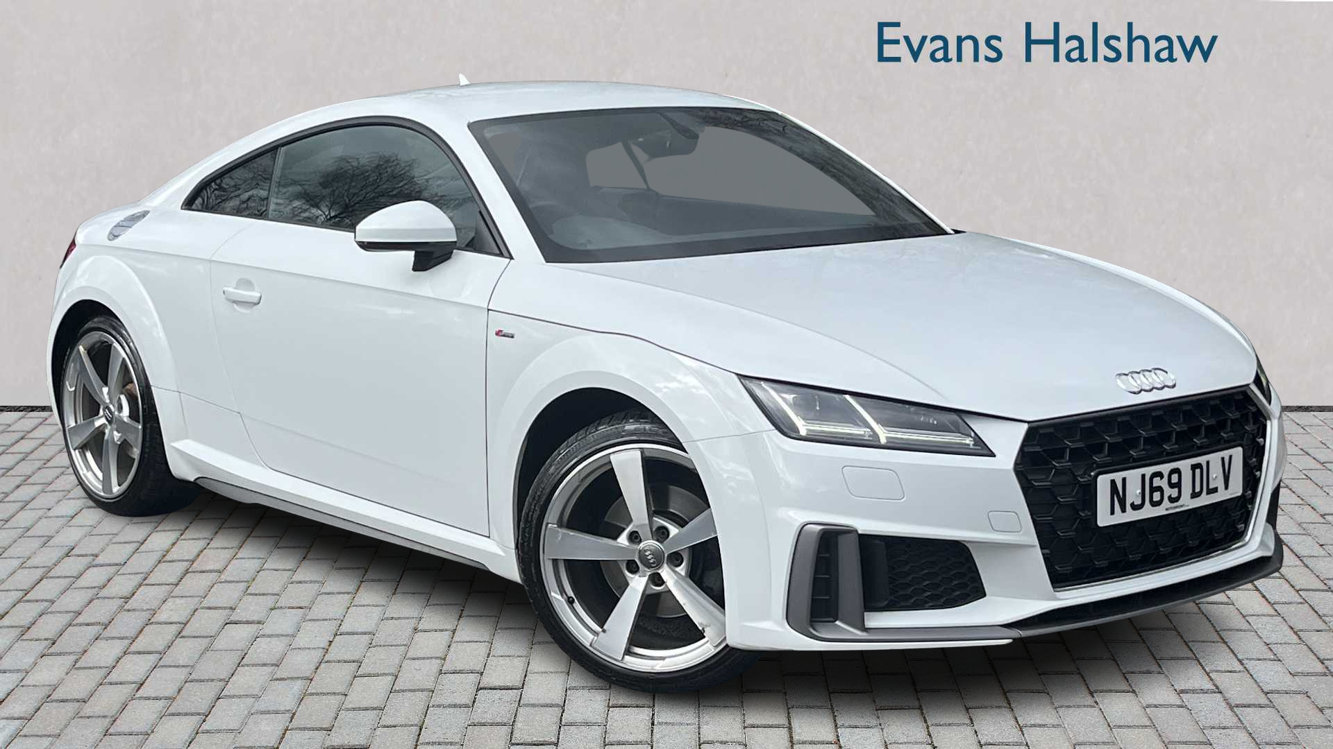 Main listing image - Audi TT