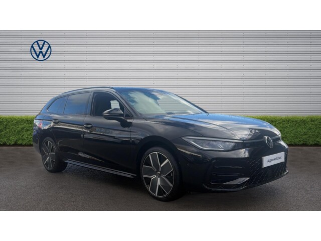 Main listing image - Volkswagen Passat