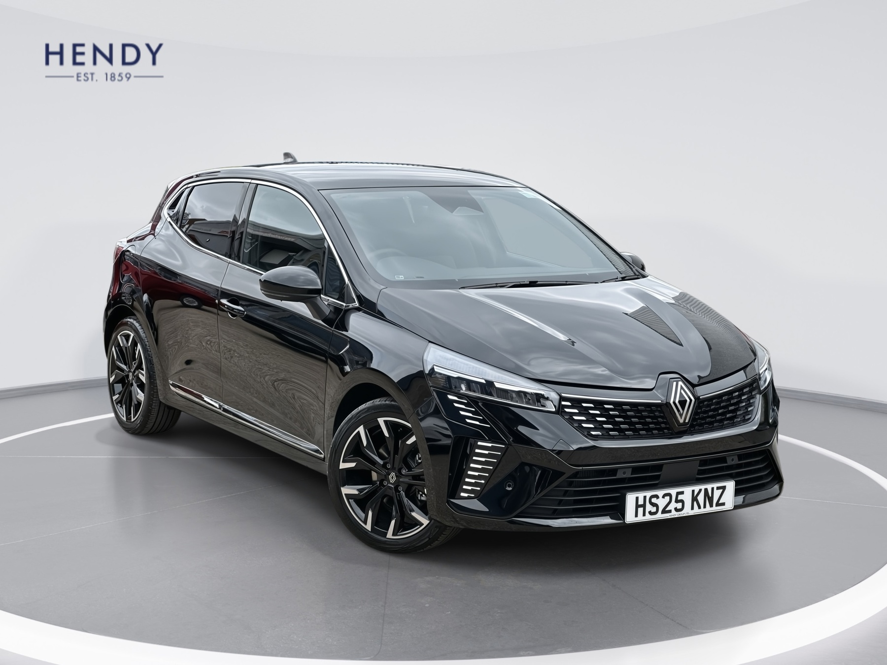 Main listing image - Renault Clio