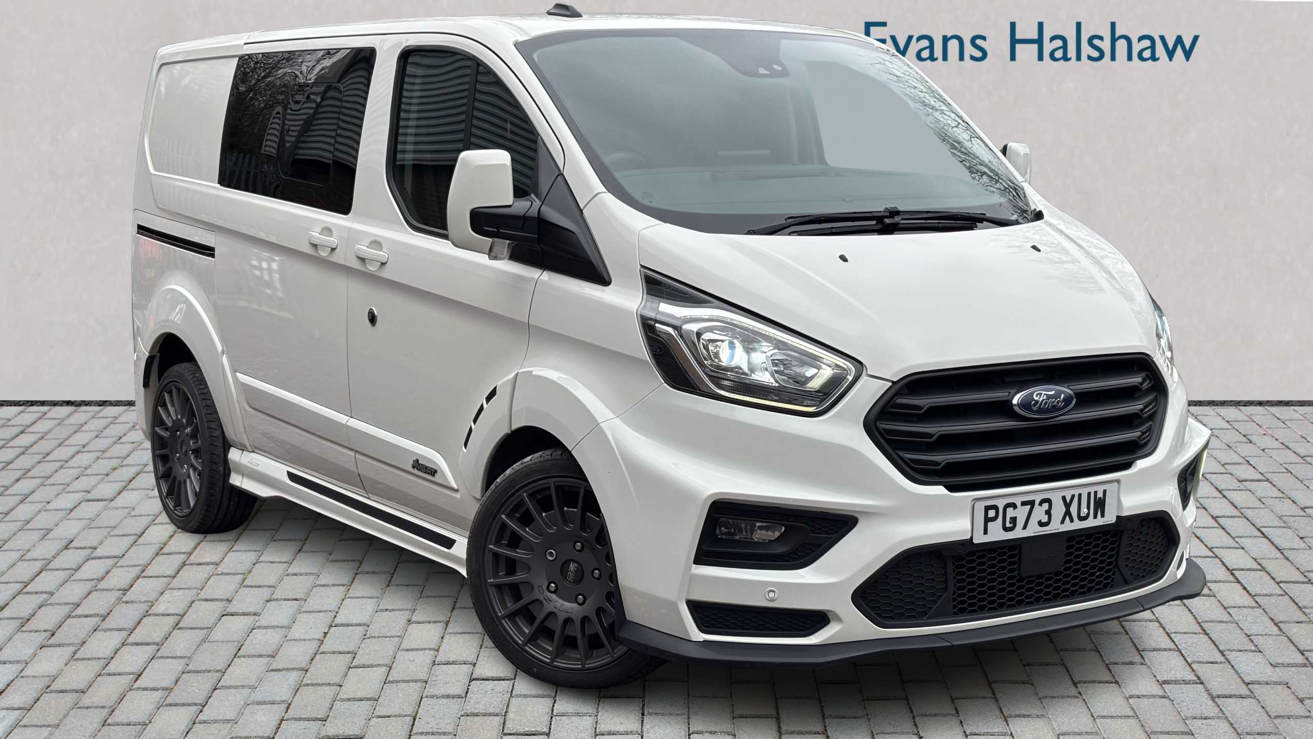 Main listing image - Ford Transit Custom