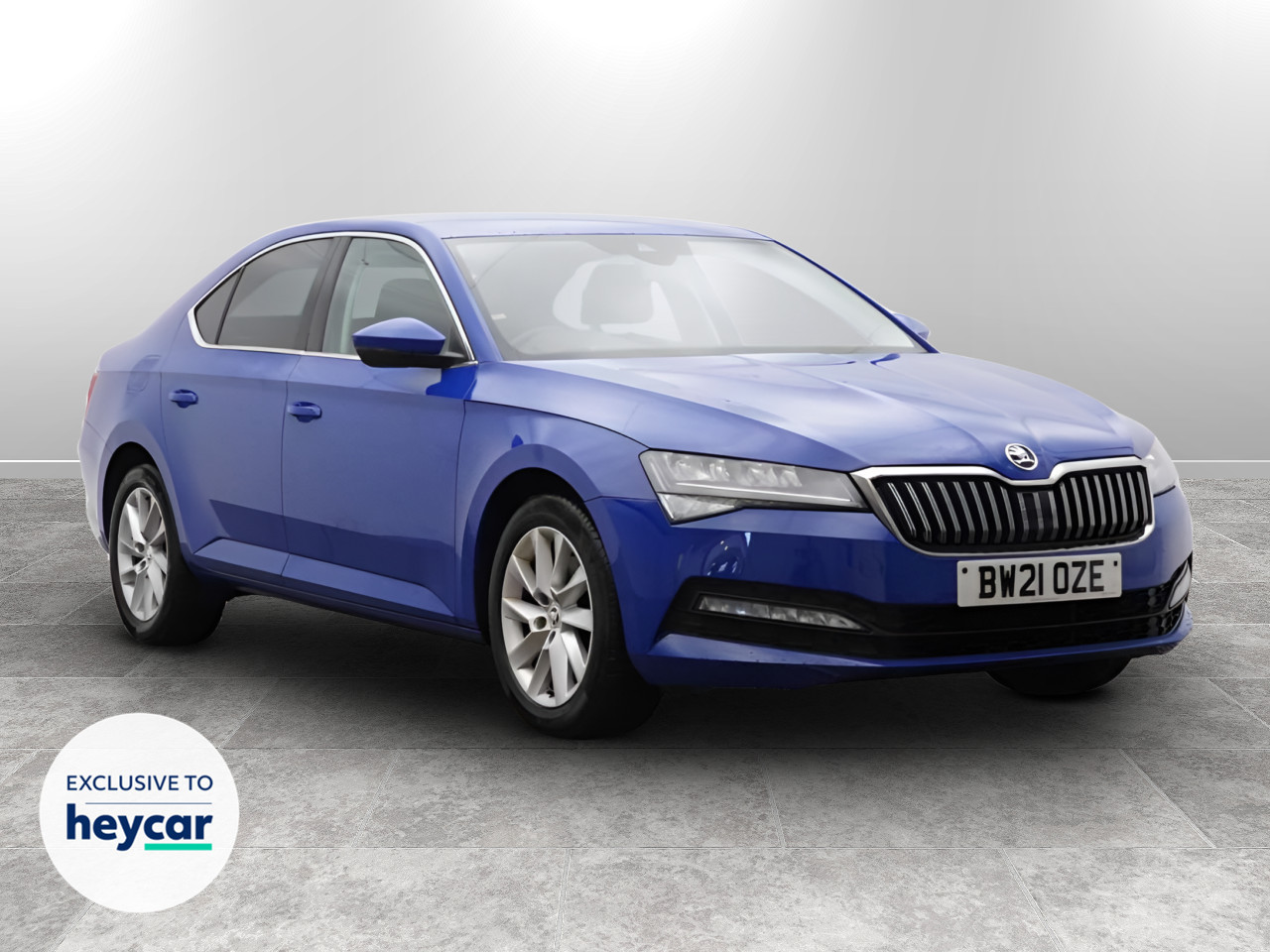 Main listing image - Skoda Superb