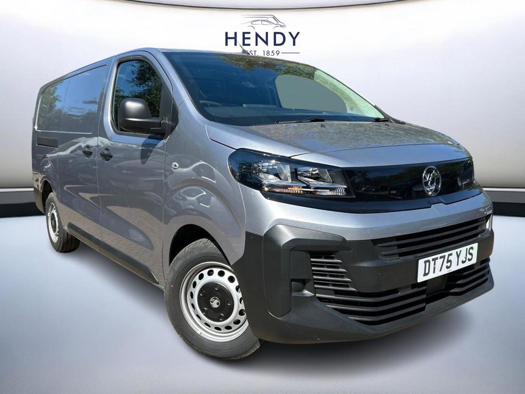 Main listing image - Vauxhall Vivaro