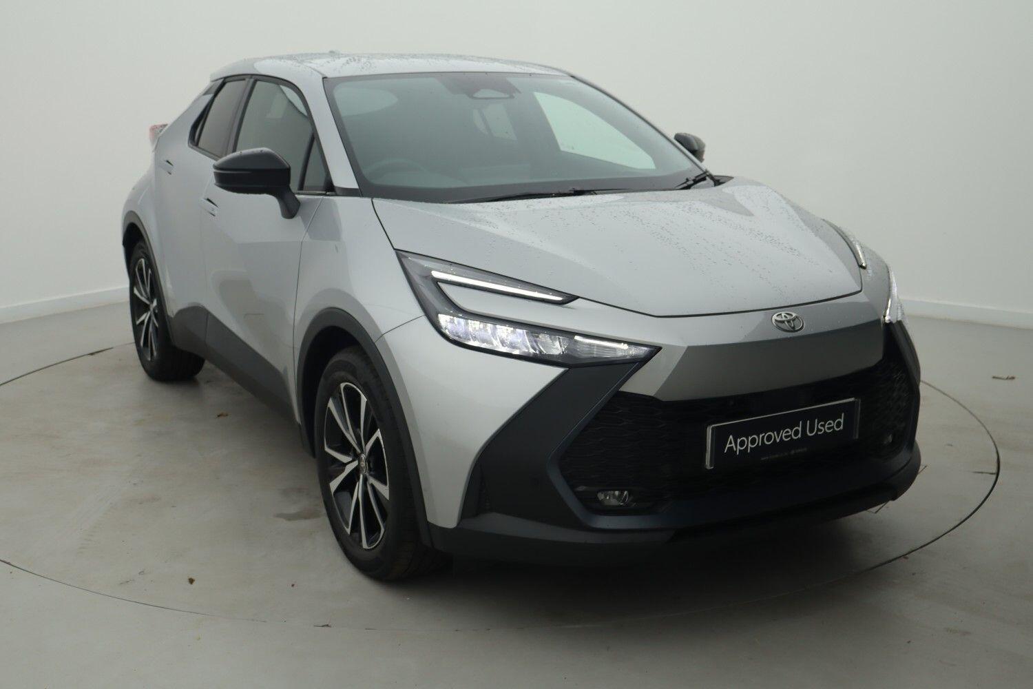 Main listing image - Toyota C-HR